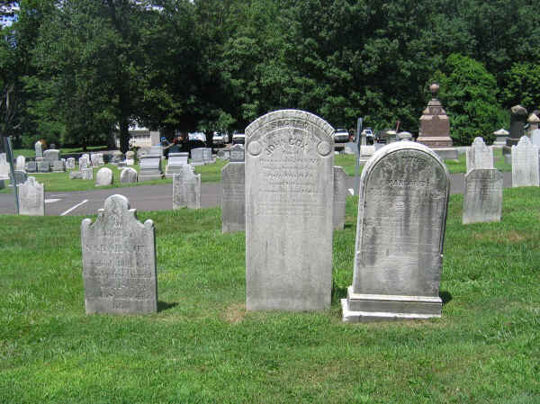 John_Cox_headstone.jpg (178335 bytes)