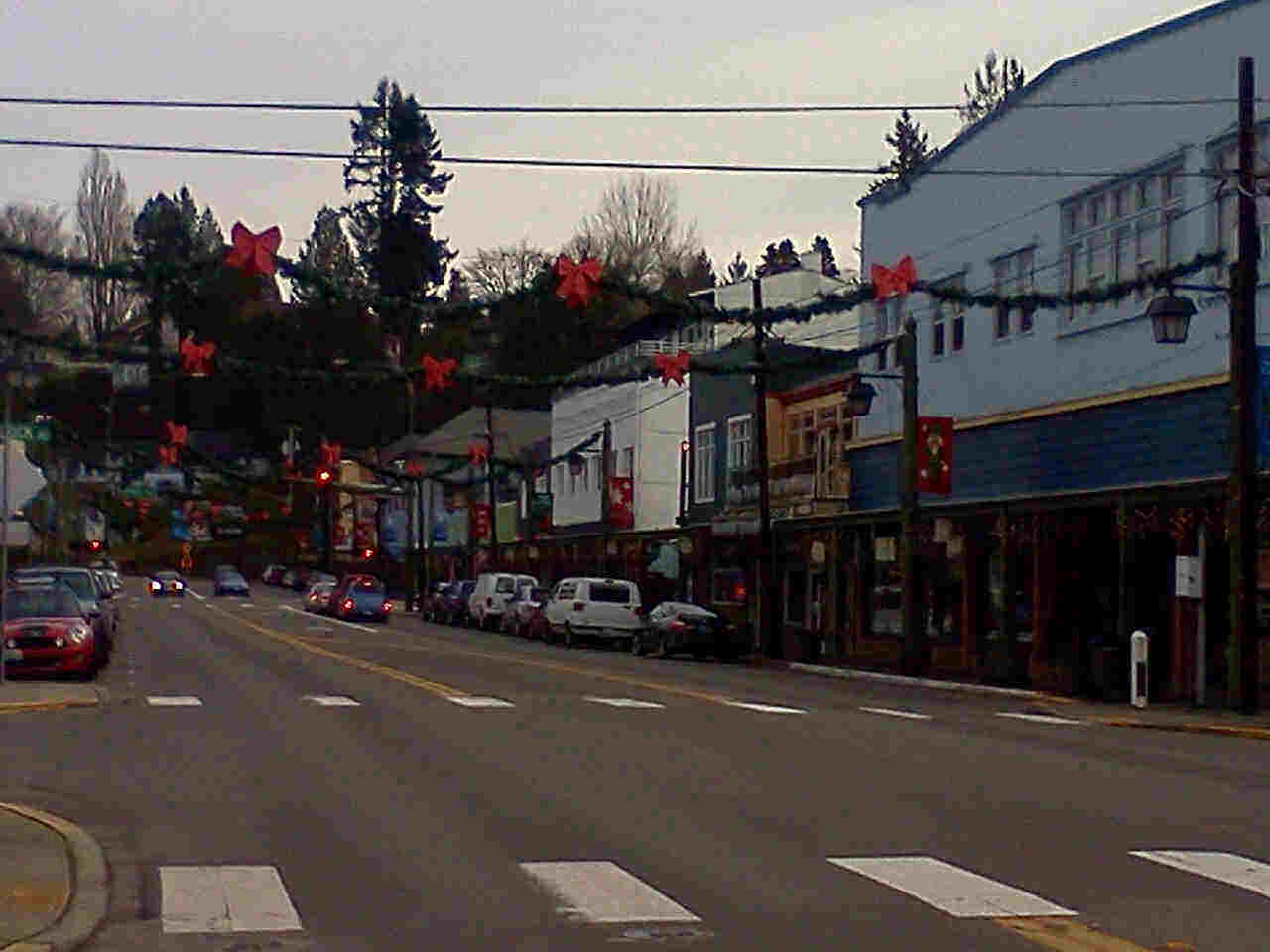 Bay Street View (White Building)