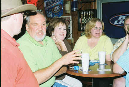 613814-R1-017-7.jpg (1570411 bytes)