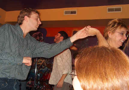 HPIM0514ja.jpg (156334 bytes)