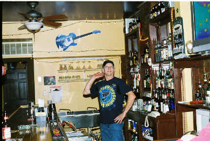 608545-R1-013-5.jpg (197663 bytes)