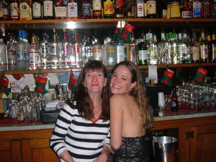 tower_pub_xmas_017claudia.jpg (131503 bytes)