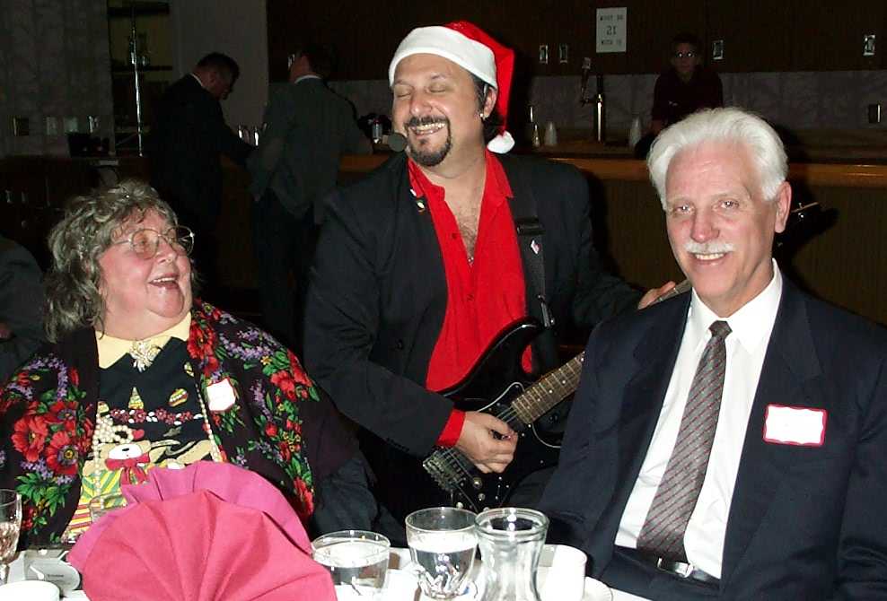 Dcp_1079sav.jpg (59871 bytes)